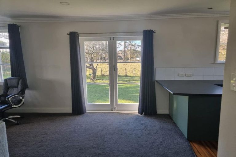 Photo of property in 68 Te Ore Ore Bideford Road, Te Ore Ore, Masterton, 5886