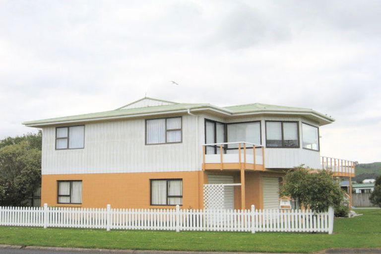 Photo of property in 3 Halligan Road, Whitianga, 3510