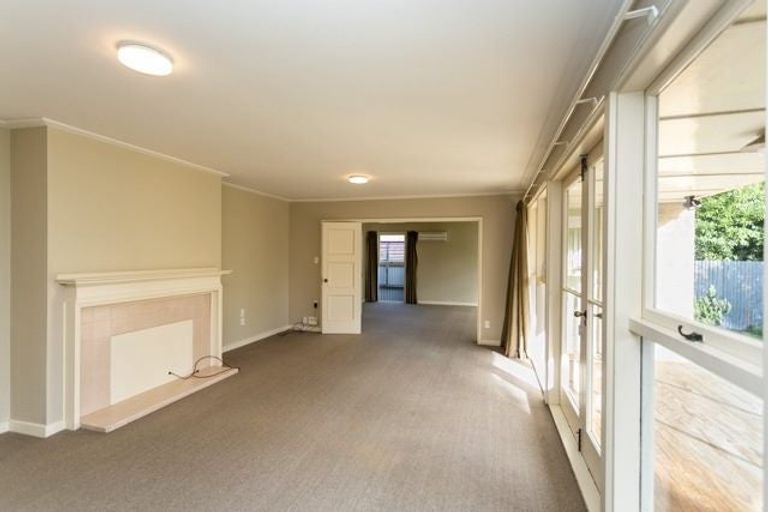 Photo of property in 15 Dundee Place, Spreydon, Christchurch, 8024
