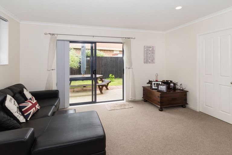 Photo of property in 74 Kaiwaka Road, Waiuku, 2123