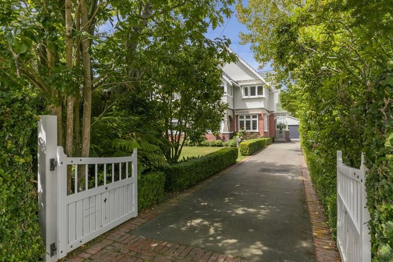 Photo of property in 10 Penrose Street, Woburn, Lower Hutt, 5010
