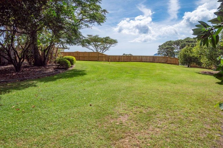 Photo of property in 2 Coopers Drive, Coopers Beach, 0420
