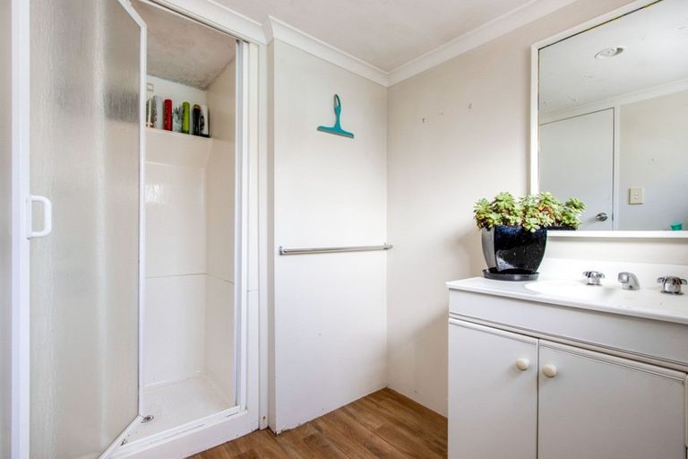 Photo of property in 19 Saint Hill Lane, Havelock North, 4130