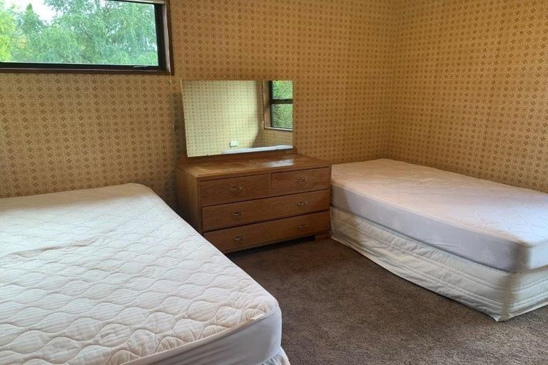 Photo of property in 15 Hunter Crescent, Wanaka, 9305