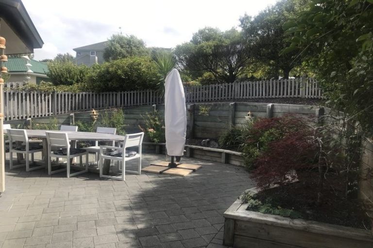 Photo of property in 14 Petrel Lane, Whitby, Porirua, 5024