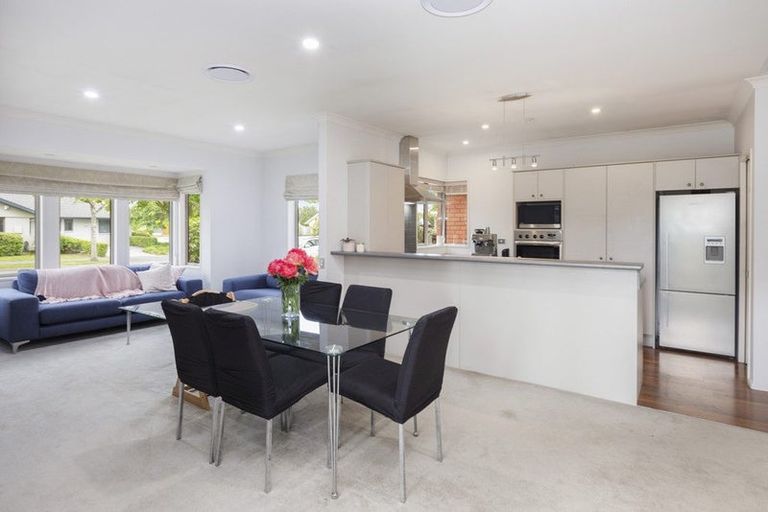 Photo of property in 8 Elmwood Drive, Prebbleton, 7604