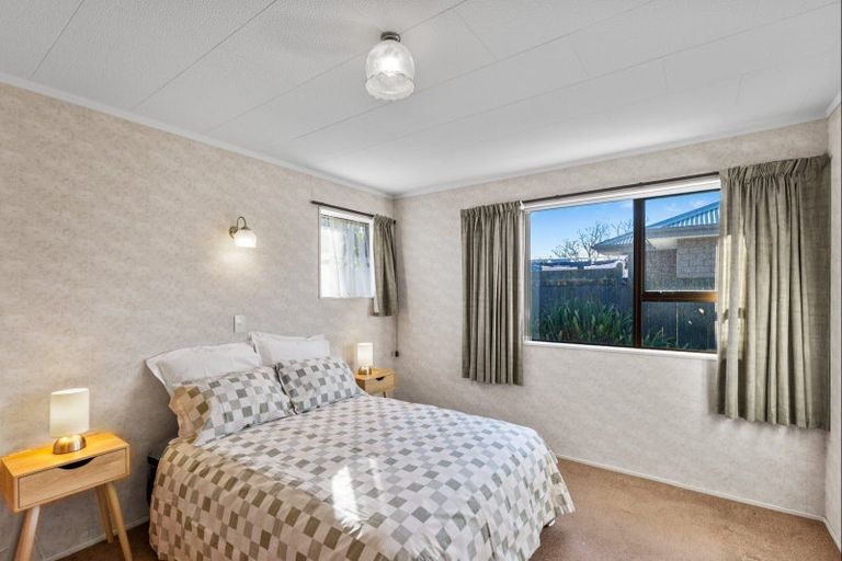 Photo of property in 112a Winchester Street, Levin, 5510