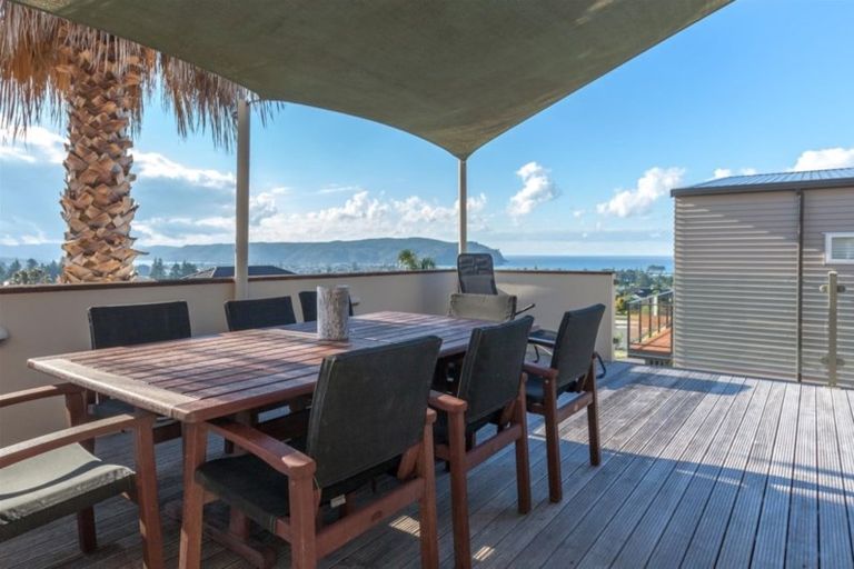 Photo of property in 115 Pacific View Drive, Whangamata, 3620
