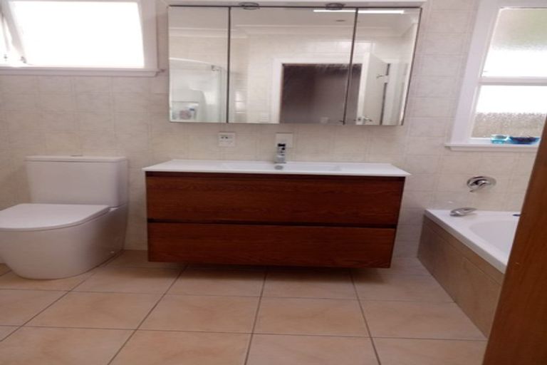 Photo of property in 60 Ikitara Road, Whanganui East, Whanganui, 4500