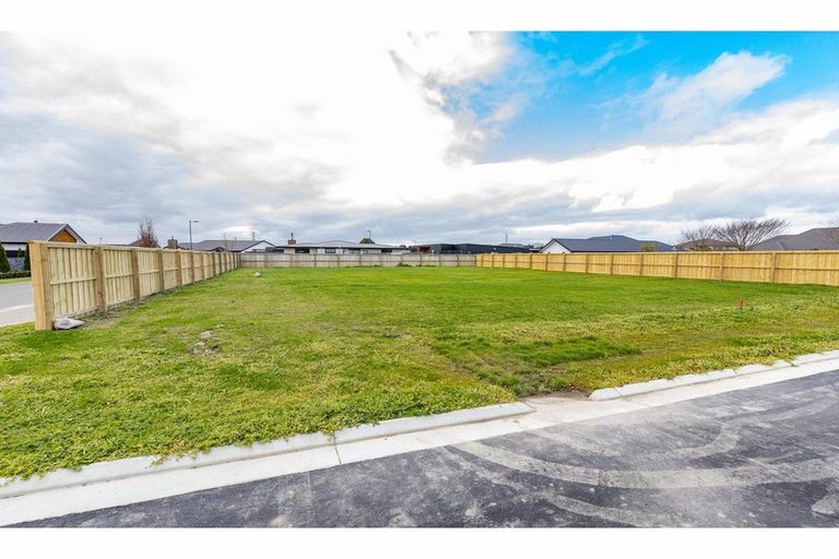 Photo of property in 1 Esther Mews, Prebbleton, 7604