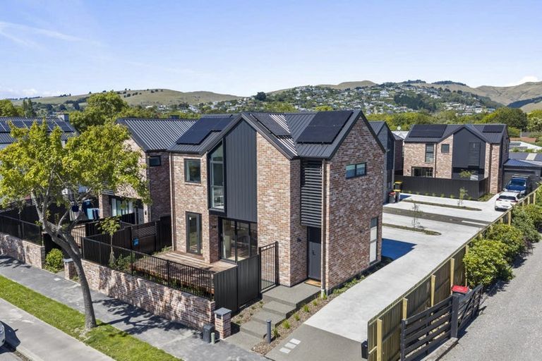 Photo of property in 1/92 Tennyson Street, Sydenham, Christchurch, 8023