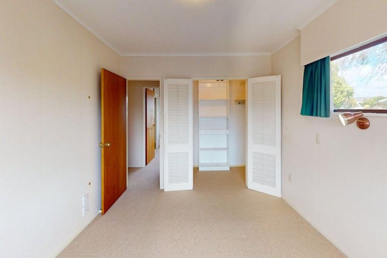 Photo of property in 28 Turakina Street, Westbrook, Palmerston North, 4412
