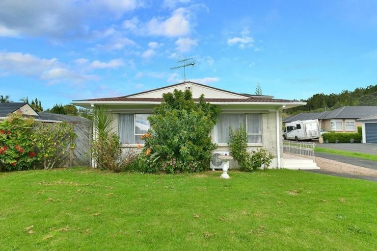 Photo of property in 1/486 Hibiscus Coast Highway, Orewa, 0931