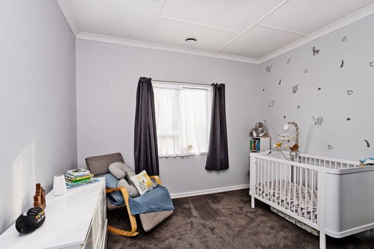 Photo of property in 50 Brown Street, Strathern, Invercargill, 9812