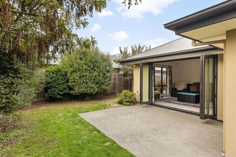Photo of property in 12 Marymere Place, Hei Hei, Christchurch, 8042