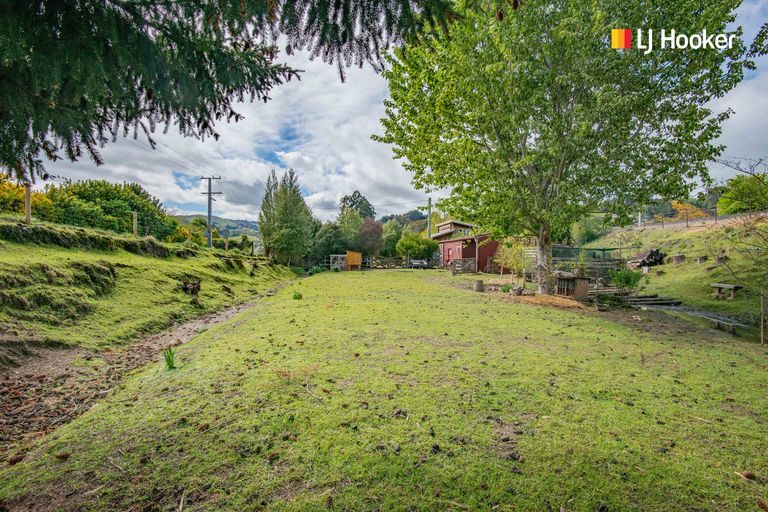 Photo of property in 256 Gladstone Road North, Mosgiel, 9092