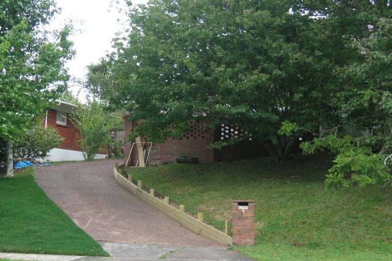 Photo of property in 9 Grove Lane, Pakuranga, Auckland, 2010