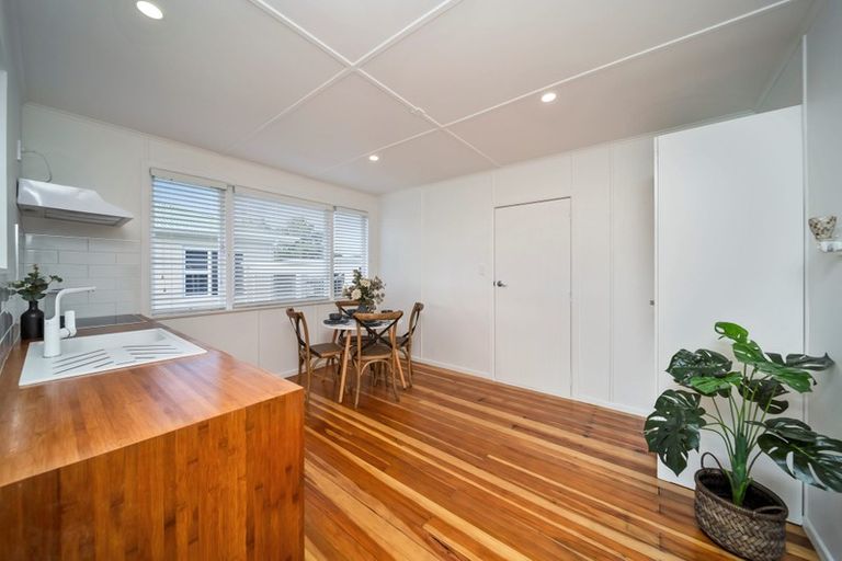 Photo of property in 5 Surrey Street, Stratford, 4332