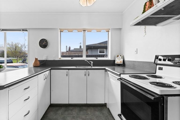 Photo of property in 293 Westminster Avenue, Tamatea, Napier, 4112