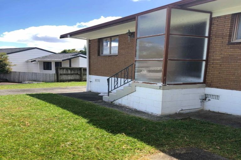 Photo of property in 1/40 Halberg Street, Glenfield, Auckland, 0629