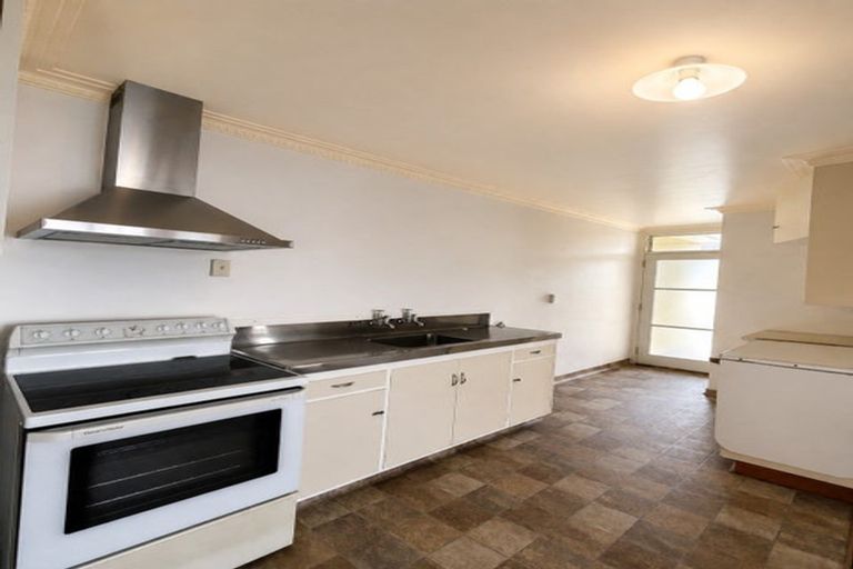 Photo of property in 45 Waitangi Street, Gisborne, 4010