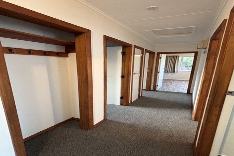 Photo of property in 18 Acourt Street, Hawera, 4610