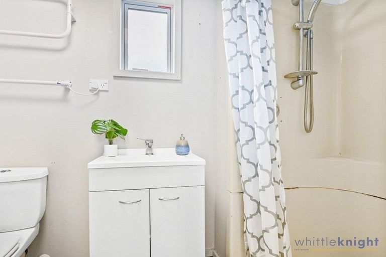 Photo of property in 3 Bronte Place, Waltham, Christchurch, 8023