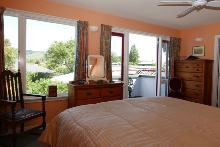 Photo of property in 29 Saint Martins Road, Saint Martins, Christchurch, 8022