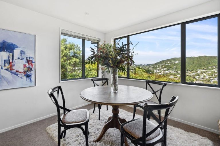 Photo of property in 79 Percy Dyett Drive, Karori, Wellington, 6012