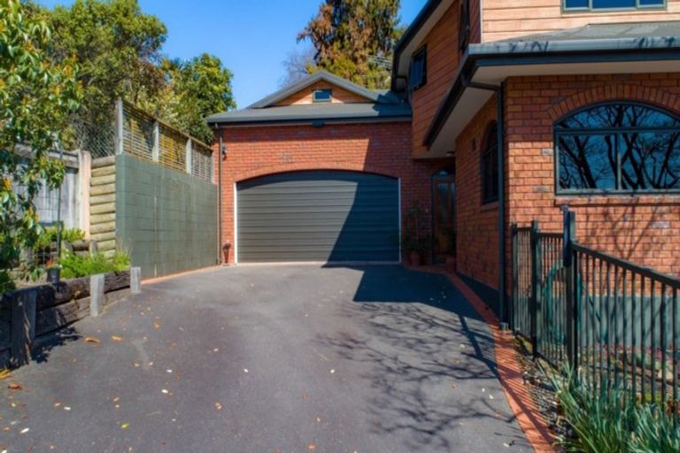 Photo of property in 10 Ngatitama Street, Nelson South, Nelson, 7010