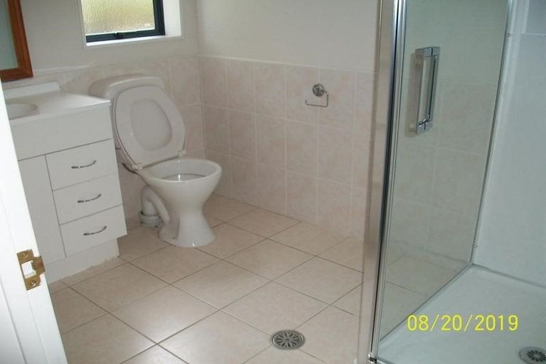 Photo of property in 10 Basra Drive, Henderson, Auckland, 0612