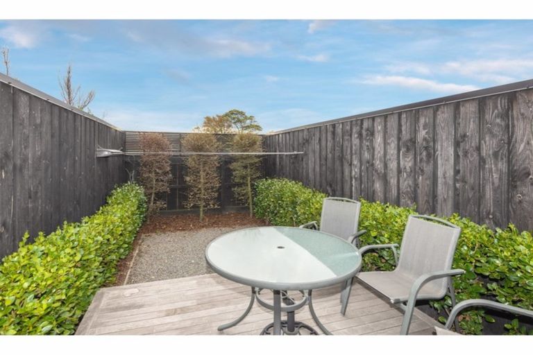 Photo of property in 1036b Colombo Street, St Albans, Christchurch, 8014