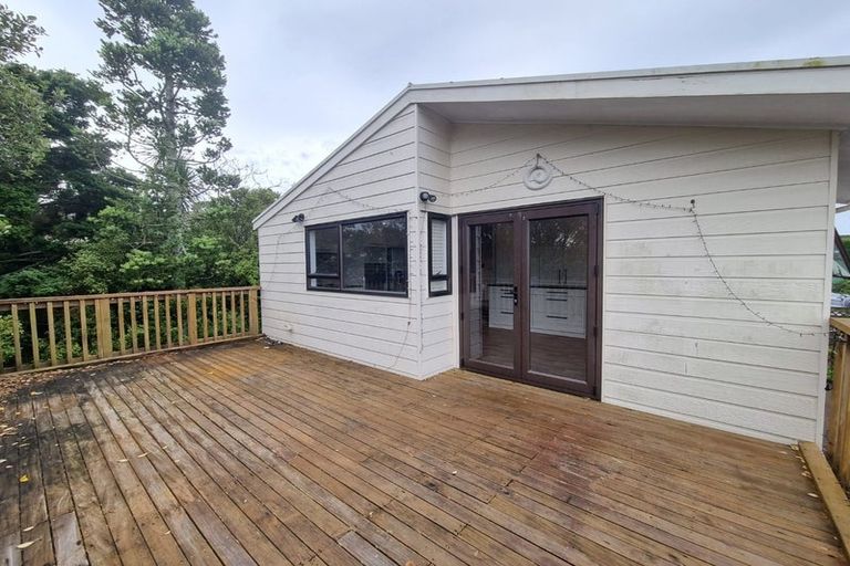 Photo of property in 2/88 Glamorgan Drive, Torbay, Auckland, 0630