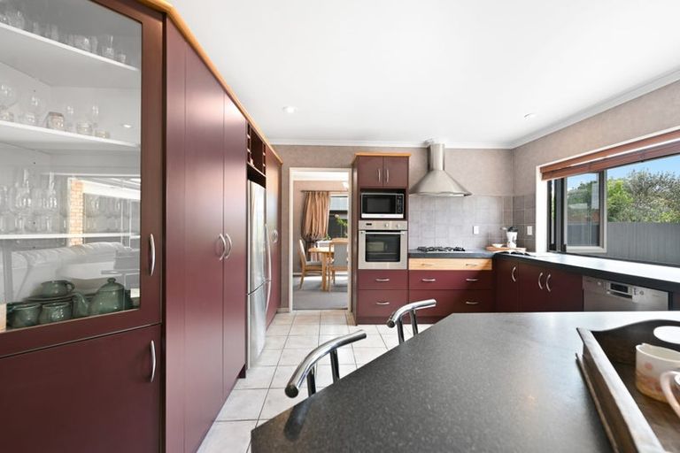 Photo of property in 17 Grasmere Court, Huntington, Hamilton, 3210