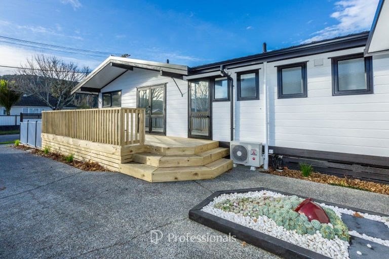 Photo of property in 99 Gibbons Street, Ebdentown, Upper Hutt, 5018
