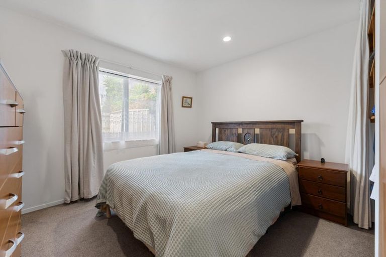 Photo of property in 3/30 Daytona Road, Henderson, Auckland, 0610