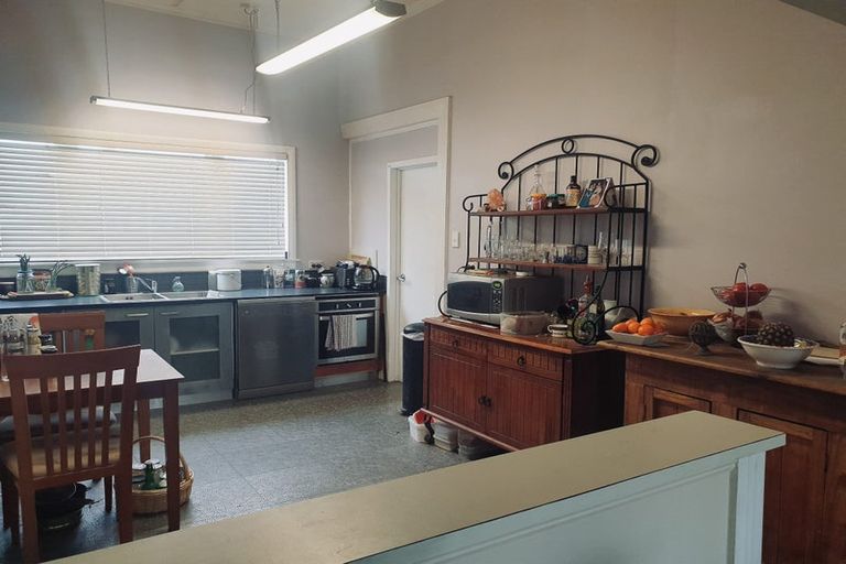 Photo of property in 5 Parsonage Road, Waimate, 7924