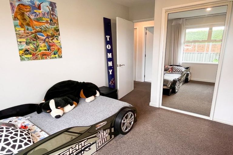 Photo of property in 64 Bradwell Crescent, Halswell, Christchurch, 8025