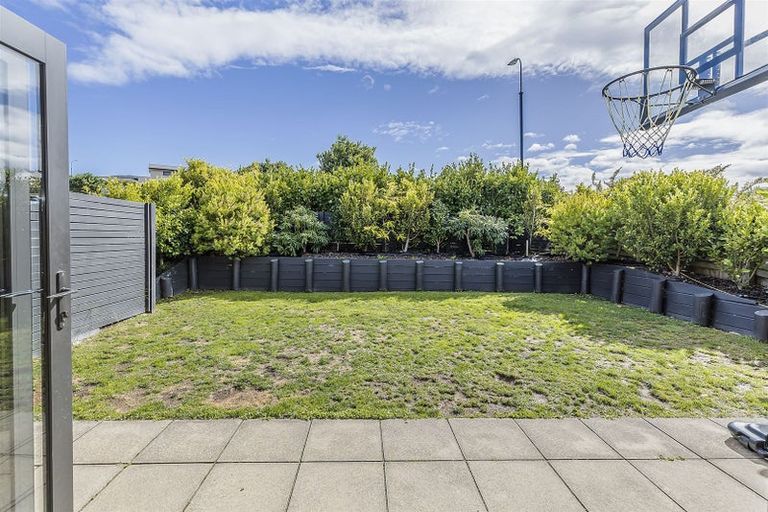 Photo of property in 93 Te Puia Drive, Aotea, Porirua, 5024