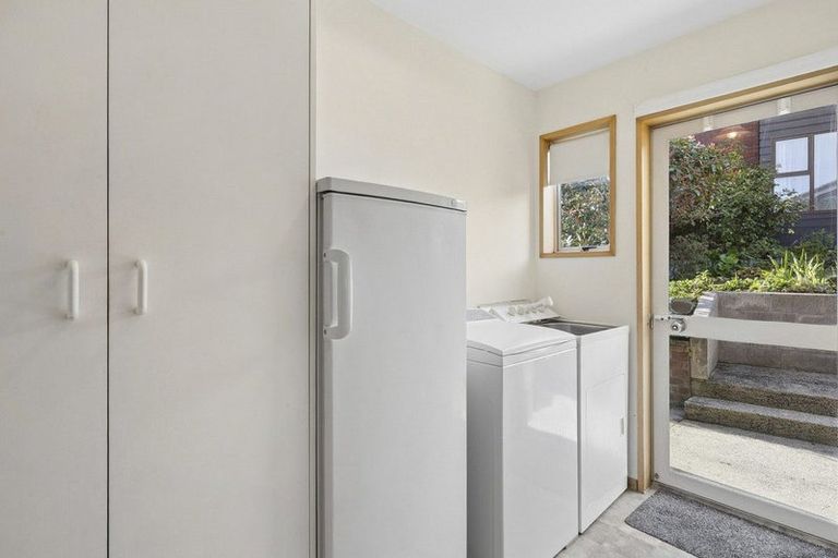 Photo of property in 9a Glenfinnan Place, Andersons Bay, Dunedin, 9013