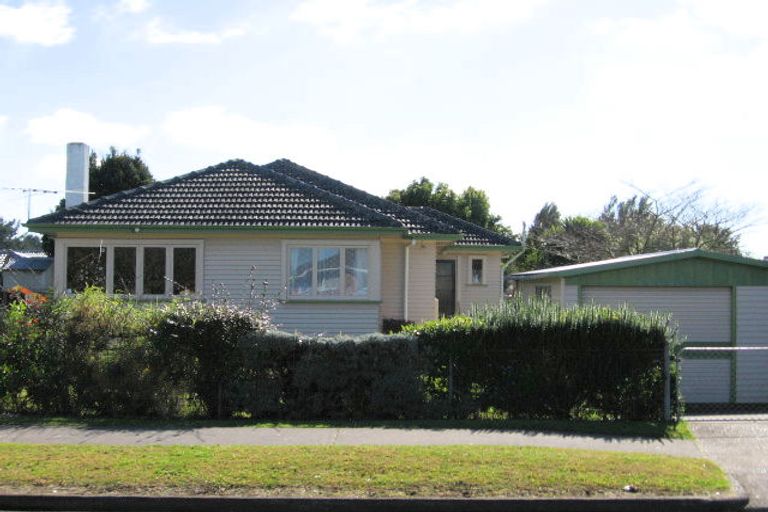 Photo of property in 80 Old Wairoa Road, Papakura, 2110