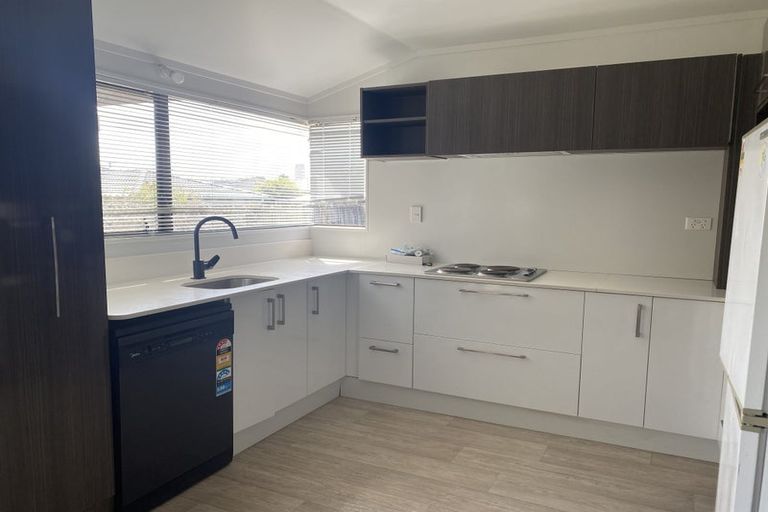 Photo of property in 64 Pomaria Road, Henderson, Auckland, 0610