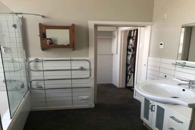 Photo of property in 21 Campbell Street, Frankton, Hamilton, 3204