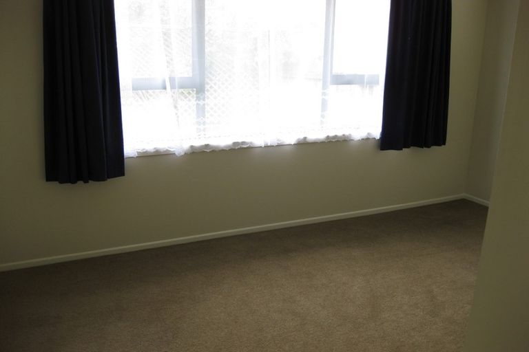 Photo of property in 3a Kelvin Road, Papakura, 2110