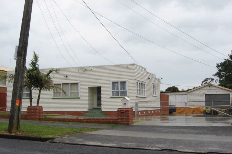 Photo of property in 99 Princes Street, Pukekohe, 2120