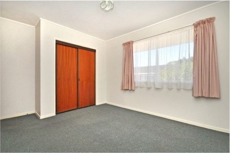 Photo of property in 67 Titirangi Road, New Lynn, Auckland, 0600