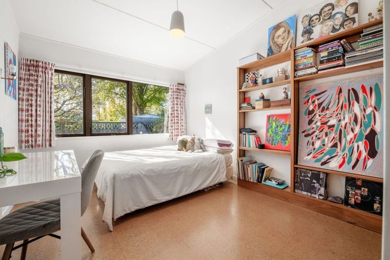 Photo of property in 25 Hillcrest Road, Hillcrest, Hamilton, 3216