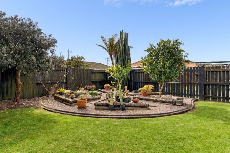 Photo of property in 17 Appaloosa Place, Papamoa Beach, Papamoa, 3118