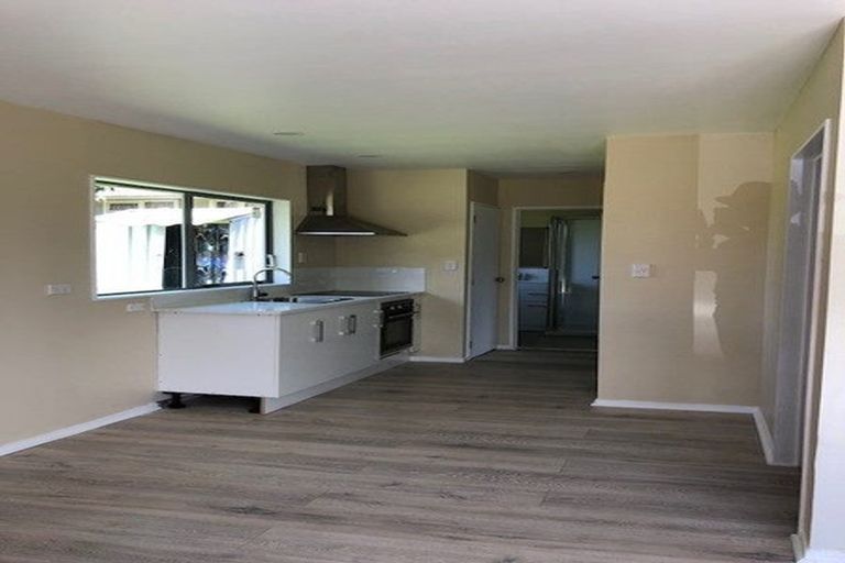 Photo of property in 3 Donnell Avenue, Favona, Auckland, 2024