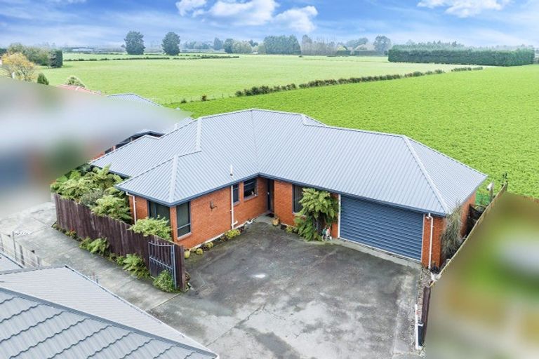 Photo of property in 16 Bicknor Street, Templeton, Christchurch, 8042